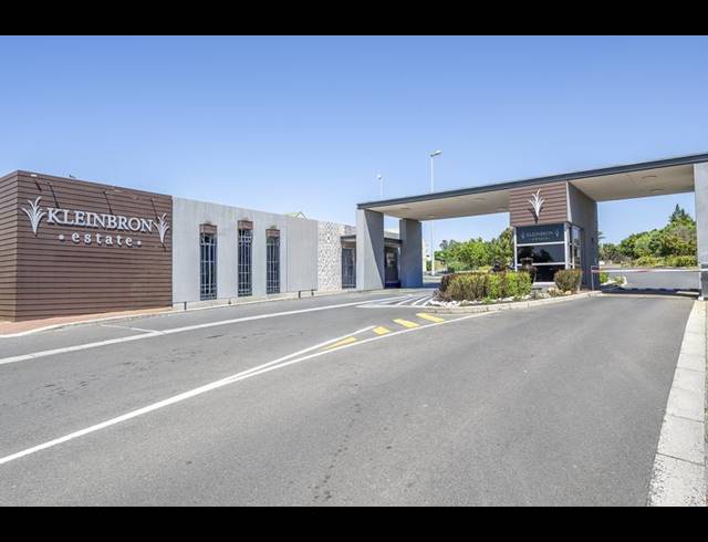 2 BEDROOM APARTMENT FOR SALE IN KLEINBRON ESTATE